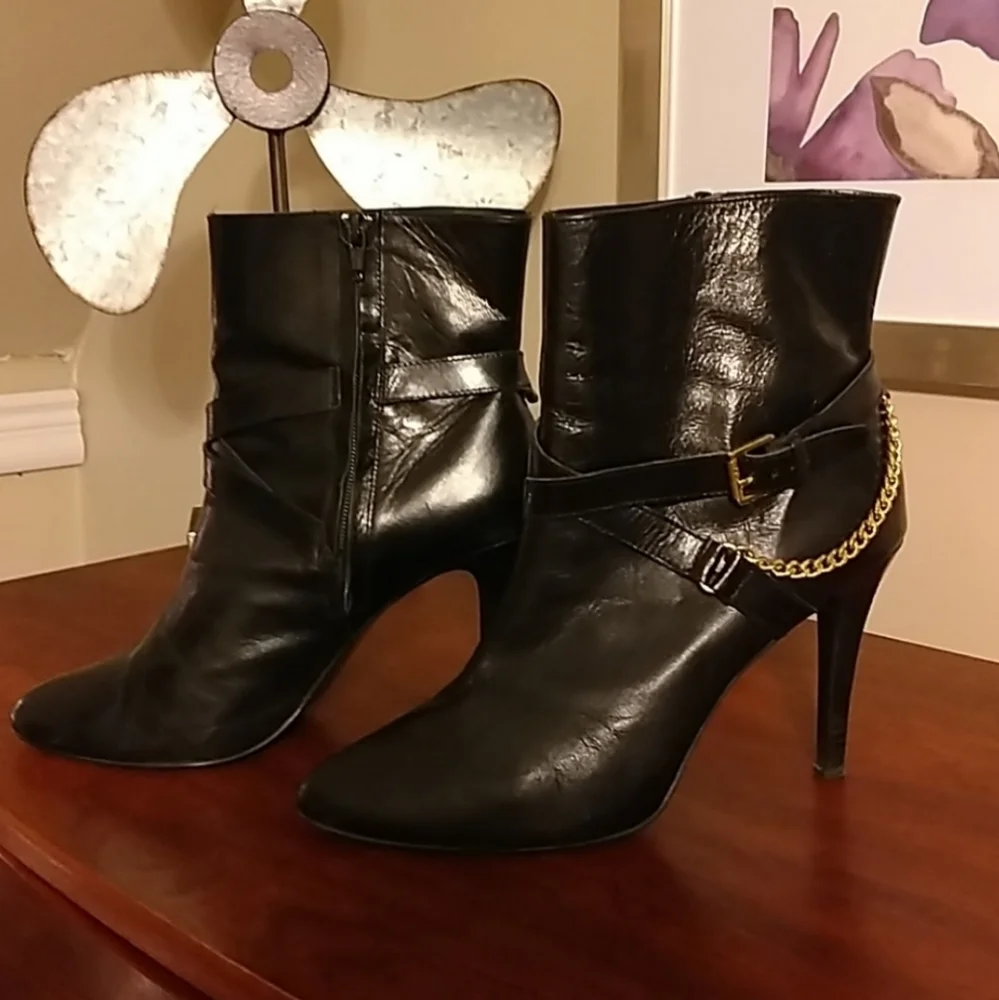 Ralph Lauren Black Boots Size 10B - Picture 2 of 7